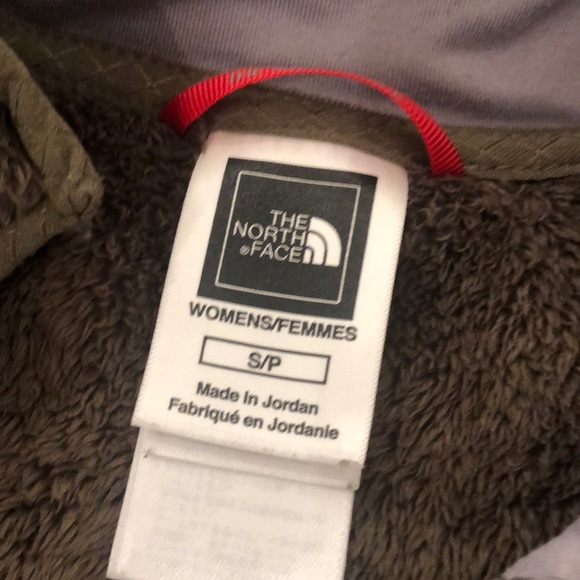 The North Face pullover - Picture 2 of 3